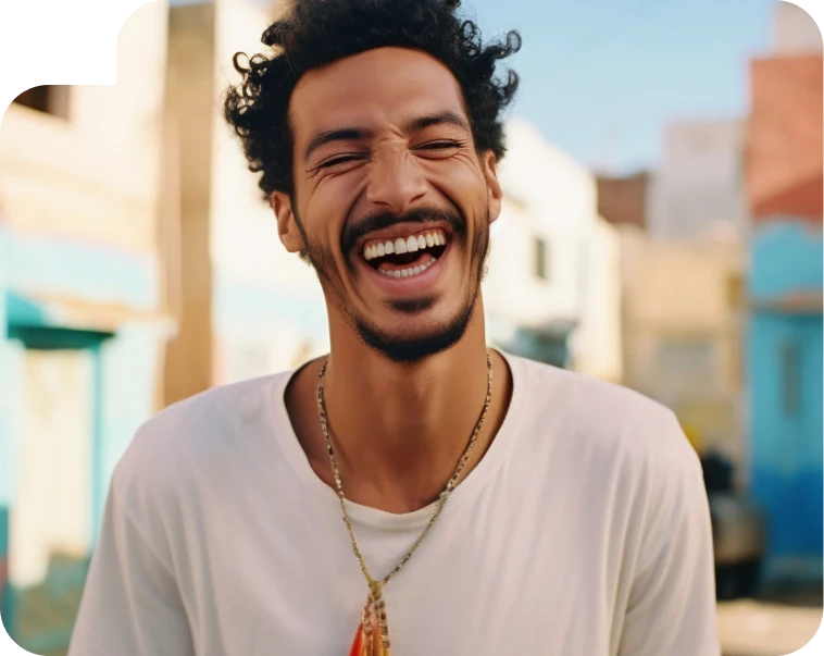 Homem sorrindo